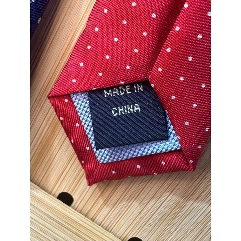 Tommy Hilfiger blue and red 100% silk golf tie